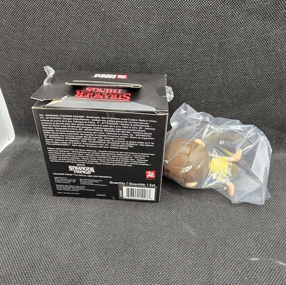 YuMe Stranger Things Bobble Hero Will Byer Bobblehead Figure - Picture 2 of 7